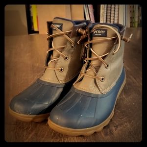 Sperry Saltwater Duck Boot Women's 5